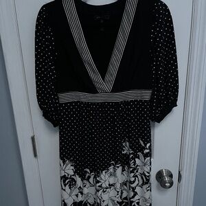 BCBGMaxazria floral polka dot dress vneck